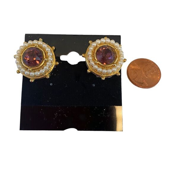 Vintage Striking Button Clip-On Earrings w/ Large Faux Amethyst Stone. - Picture 5 of 5